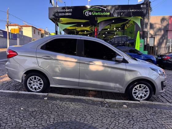 FORD KA 1.5 TI-VCT FLEX SE SEDAN MANUAL FORD KA 1.5 TI-VCT FLEX SE SEDAN MANUAL